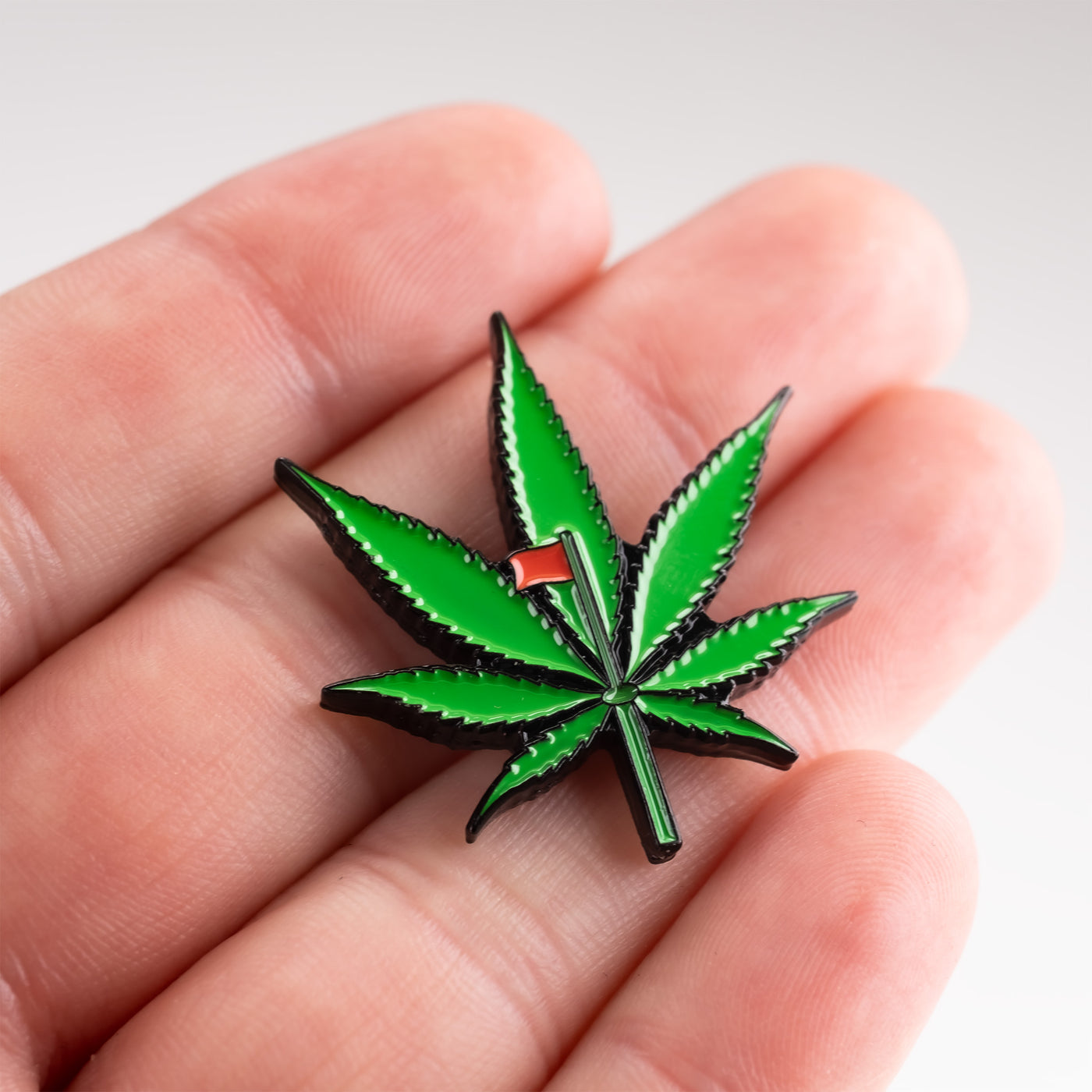 Pins and Aces Pot Leaf Ball Marker